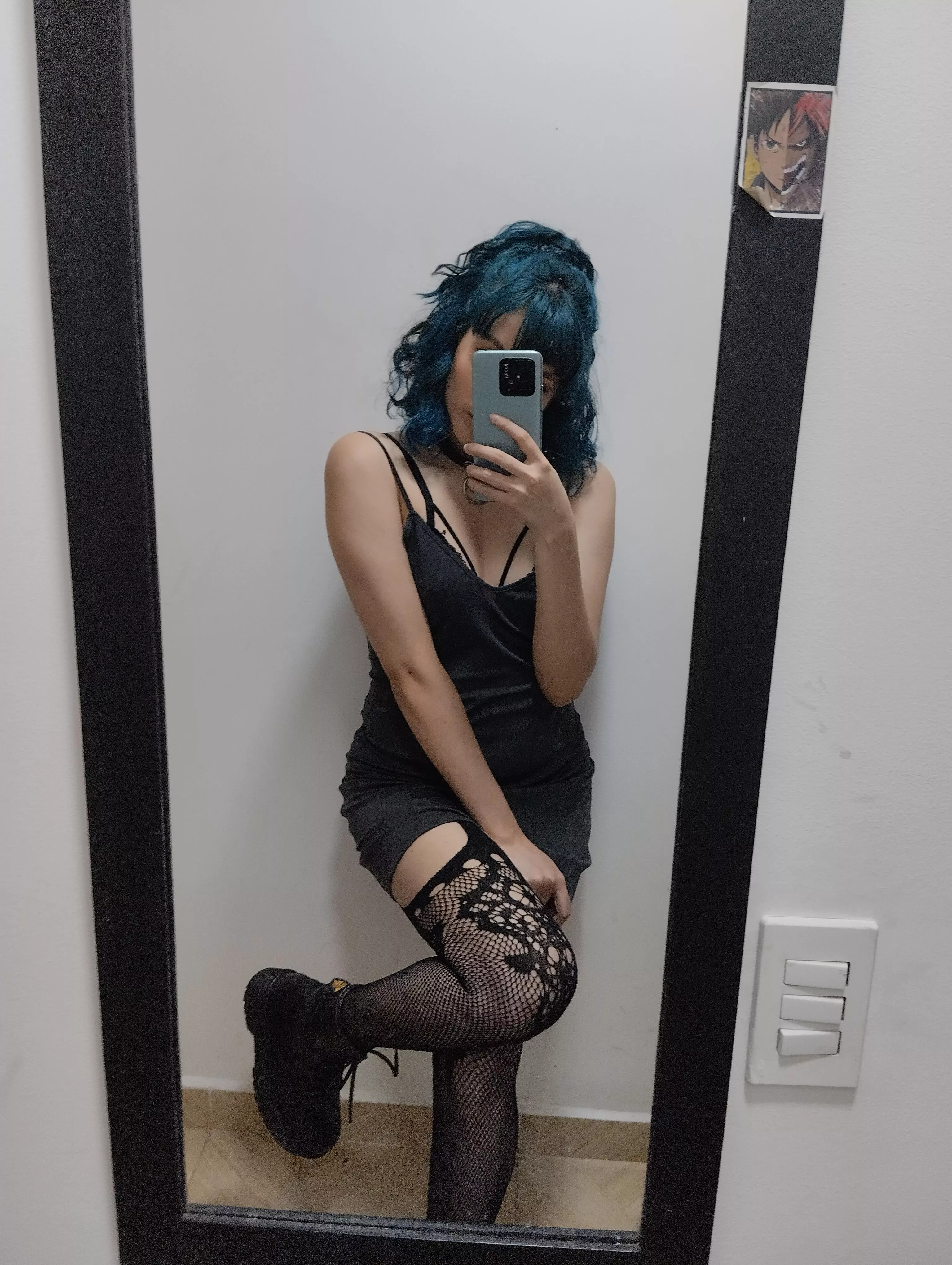 Hope you like girls in boots posted by sofia-imoon