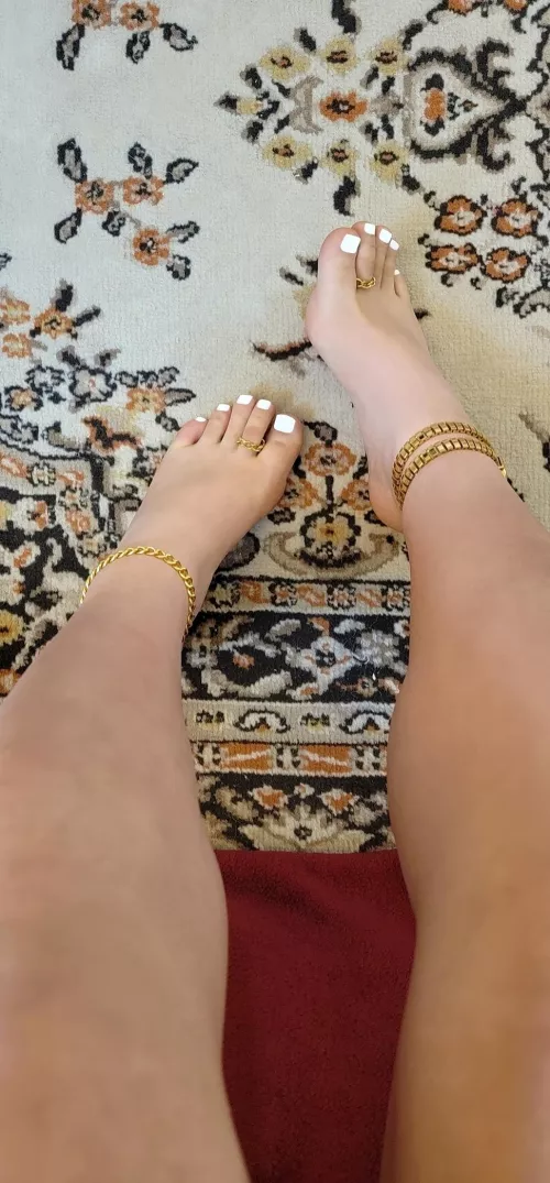 How do you feel about the gold? ⚪️ by Chopstick_Chic