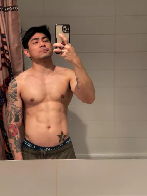 I could use some hugs... by king_leo_ace88