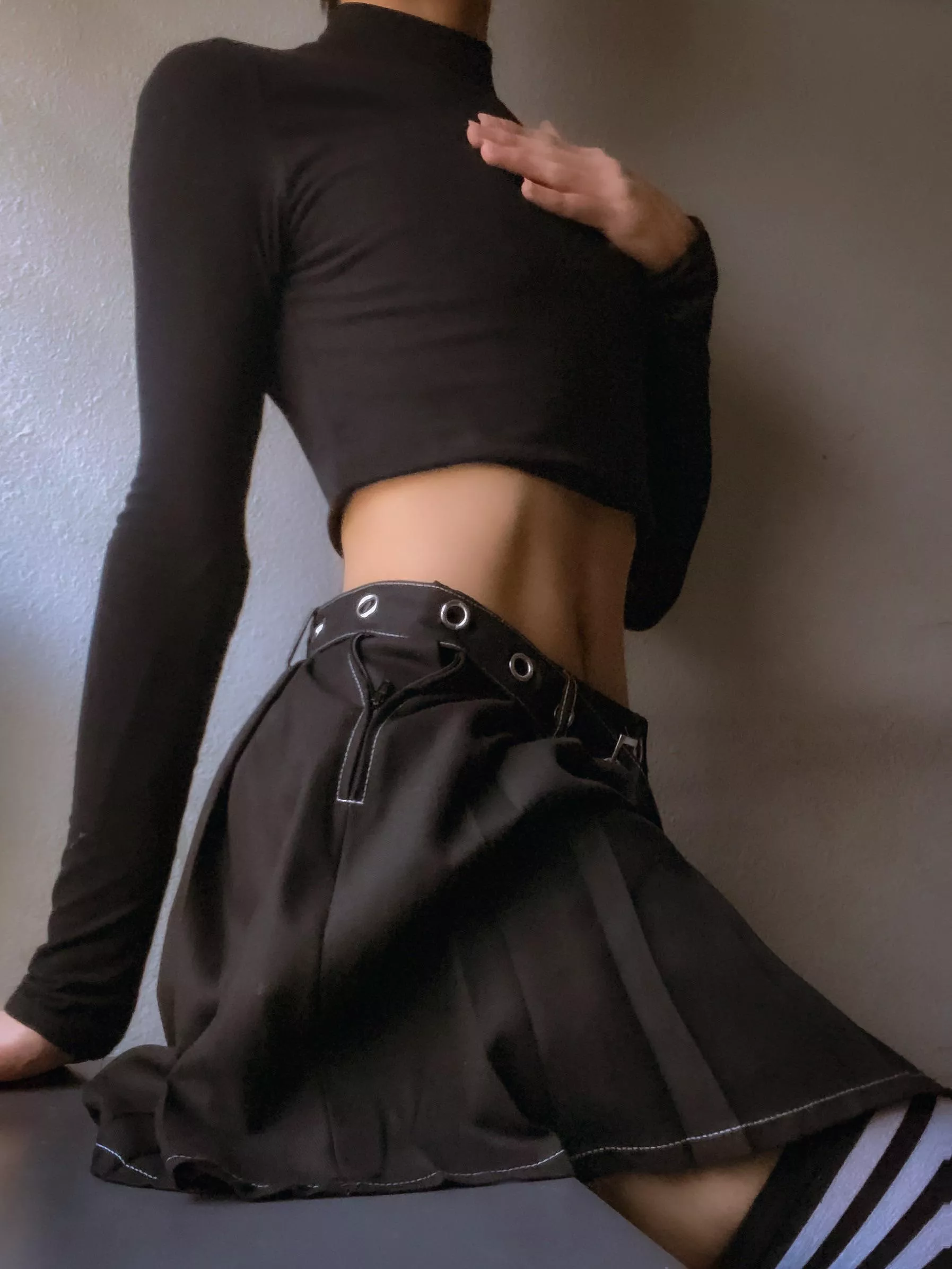 i kinda like all the black 🖤 posted by orchid_wallow