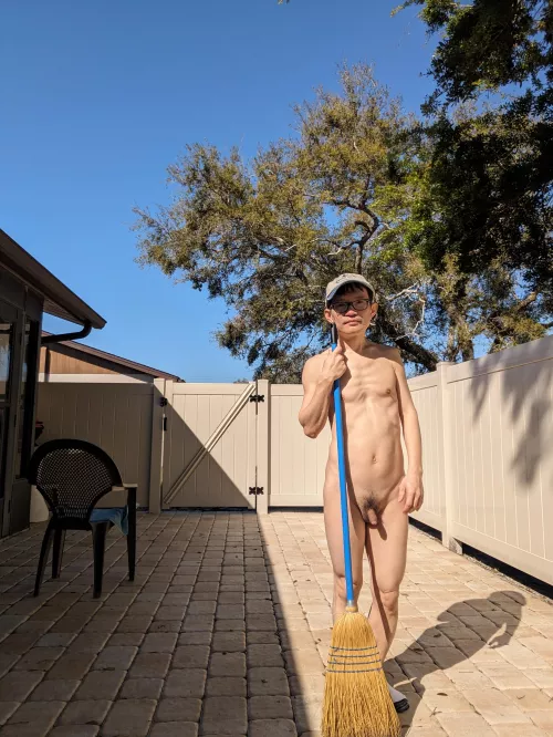 I left Canada and traveled to Florida so I can do this outdoor  by One_Kaleidoscope_198