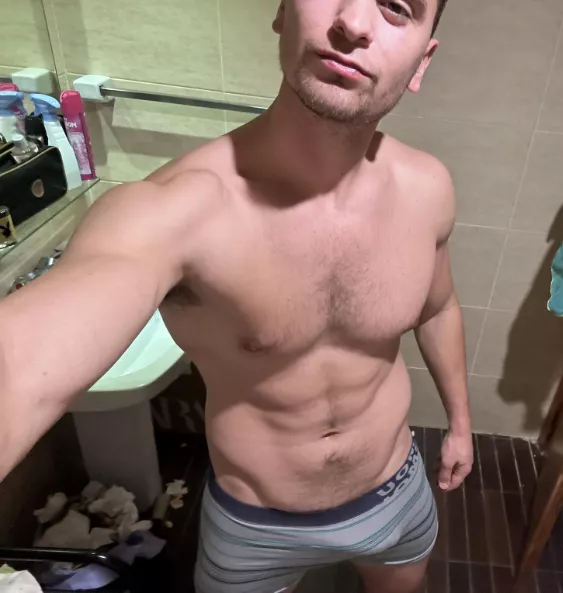 I love that morning leanness!! 90kg!! posted by Isiwak