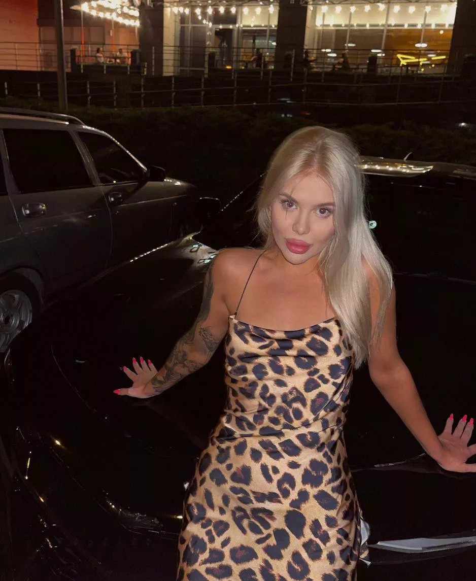 i love tight dresses posted by Fluffy-INNA