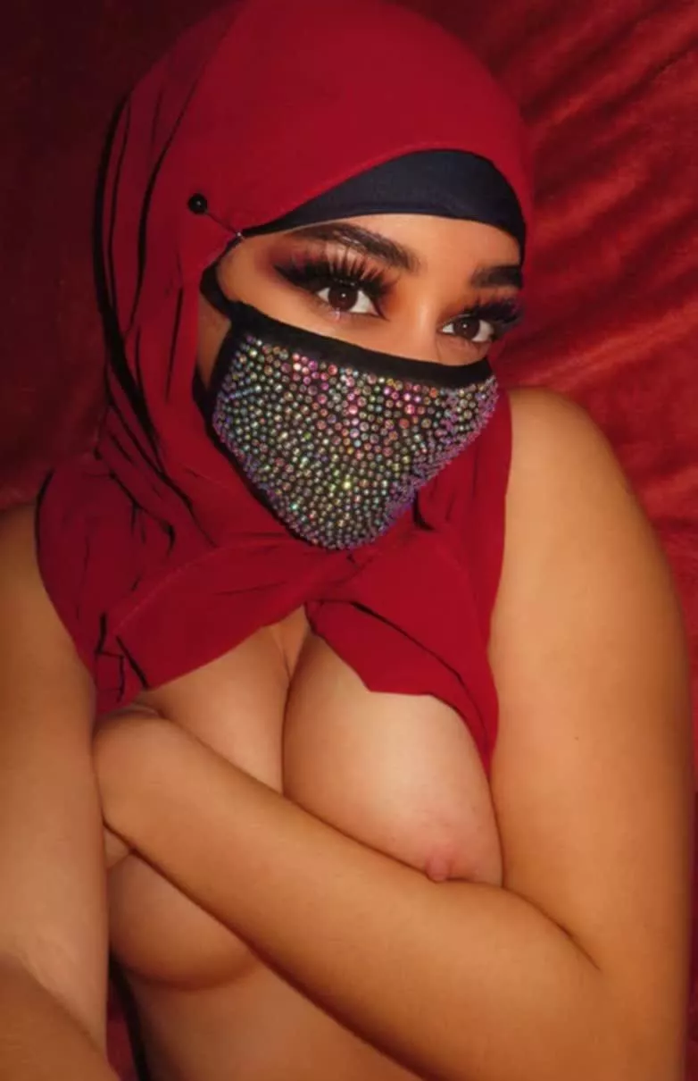 It's peaking posted by ninayasmin