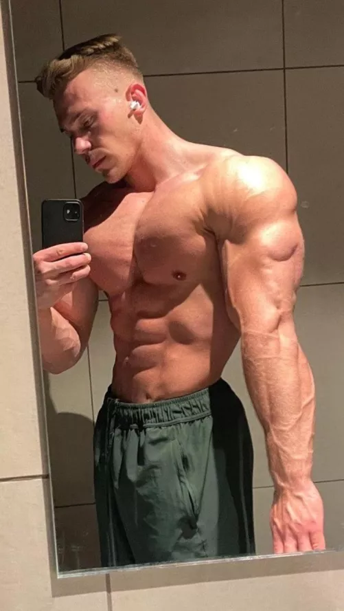 Just wanted to show my new haircut by PurpleTurn6660