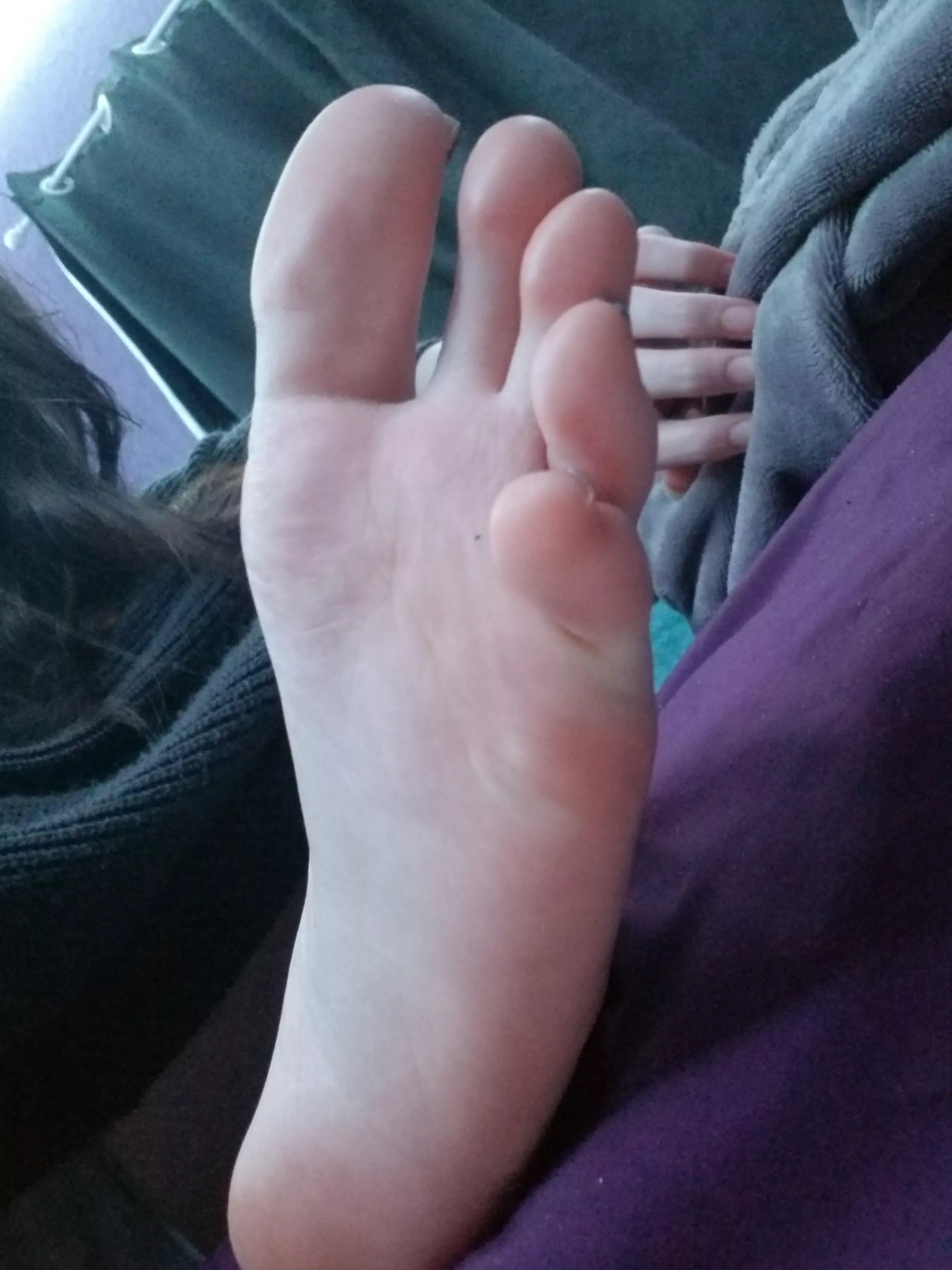 lazy 3 am pic posted by solesvpn