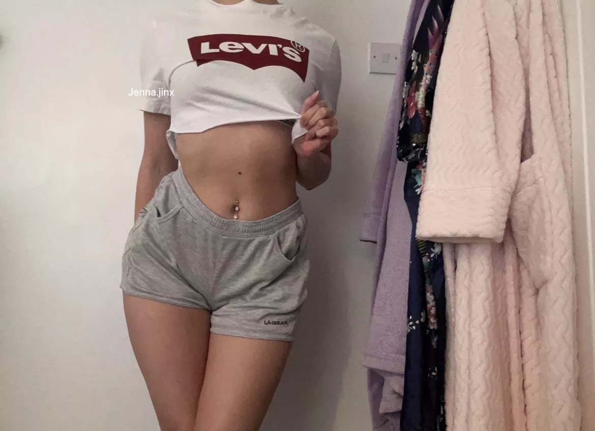Lil work out clothes OC posted by jenna_jinx