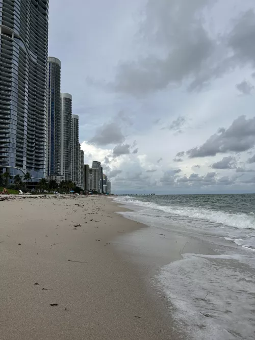 Miami Beach by AnnaClassic