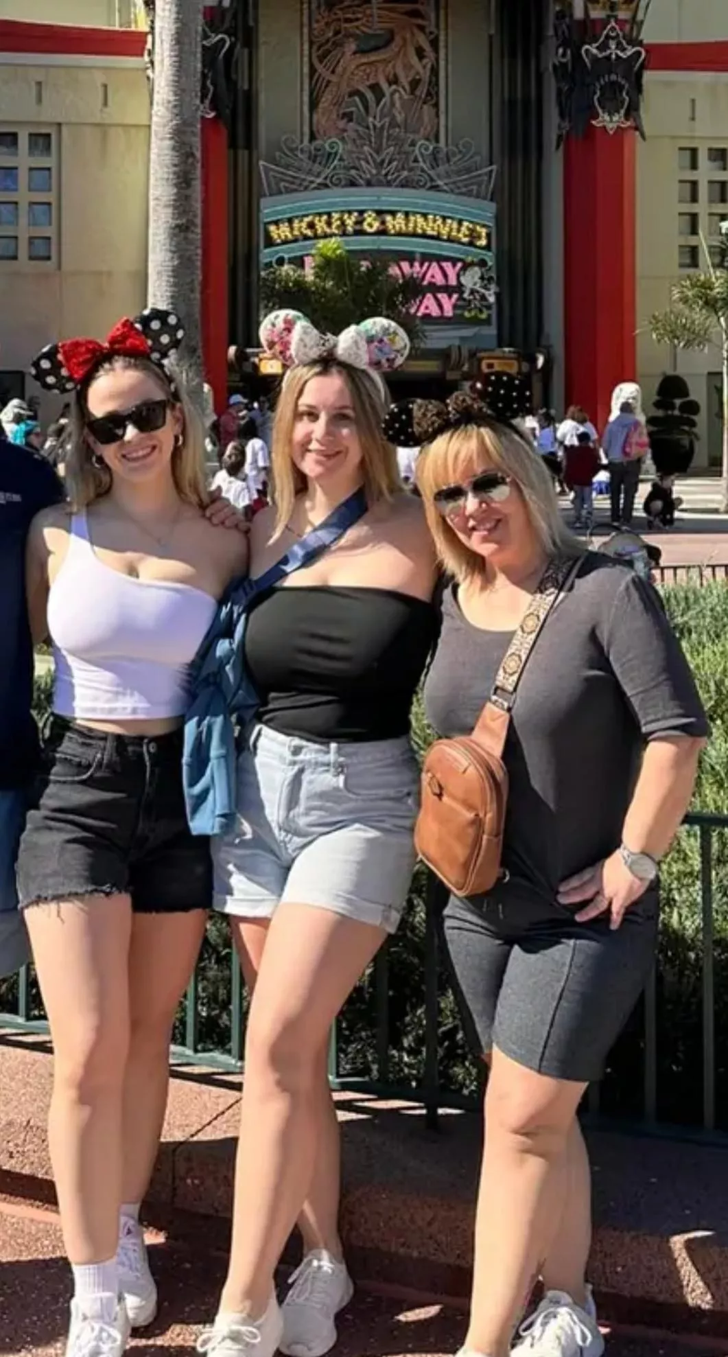 Mother or Daughters posted by Yourpervfriend