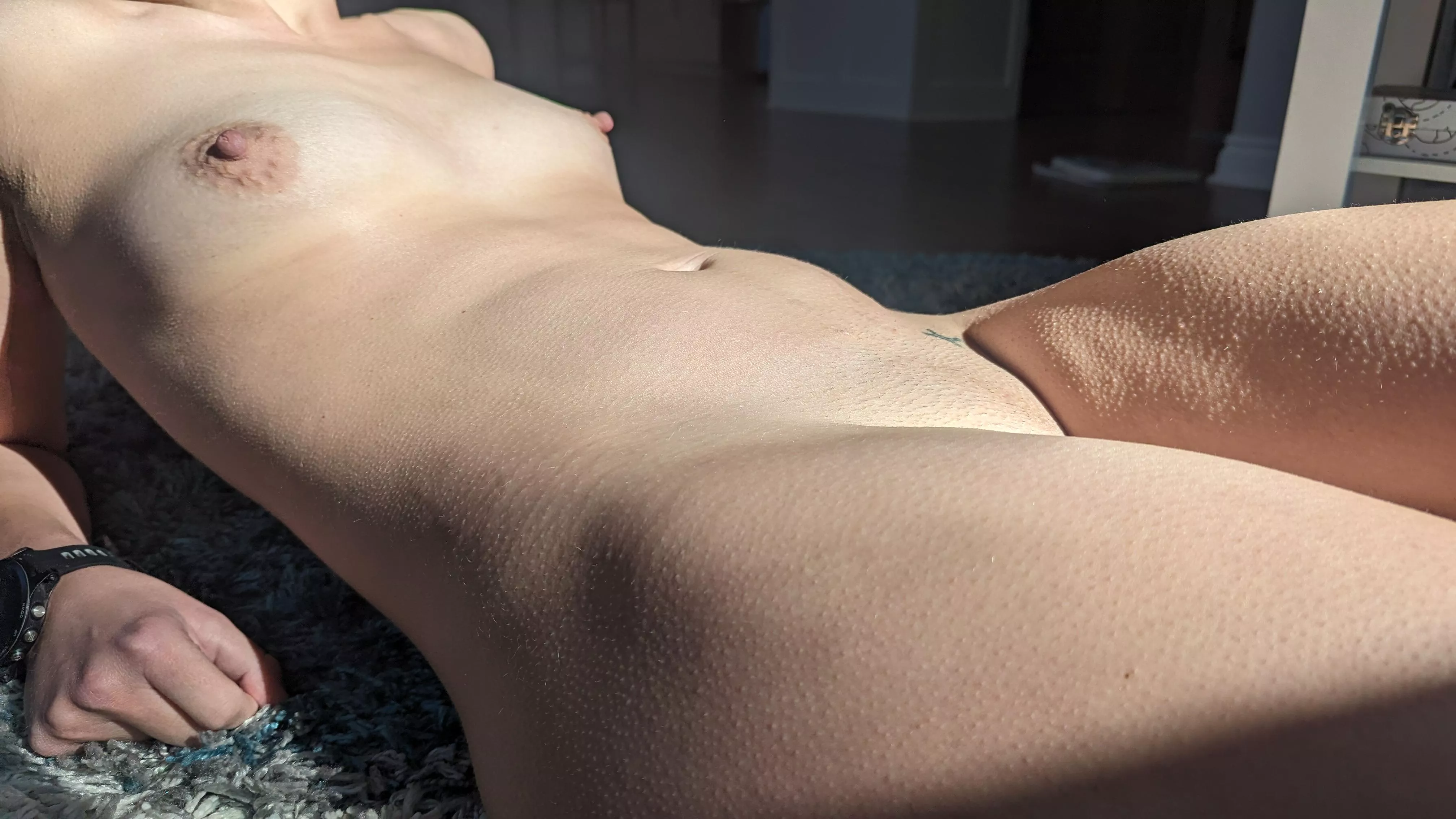 REAL MILF of 4, freshly shaved just for you... posted by Freya_Jaxson