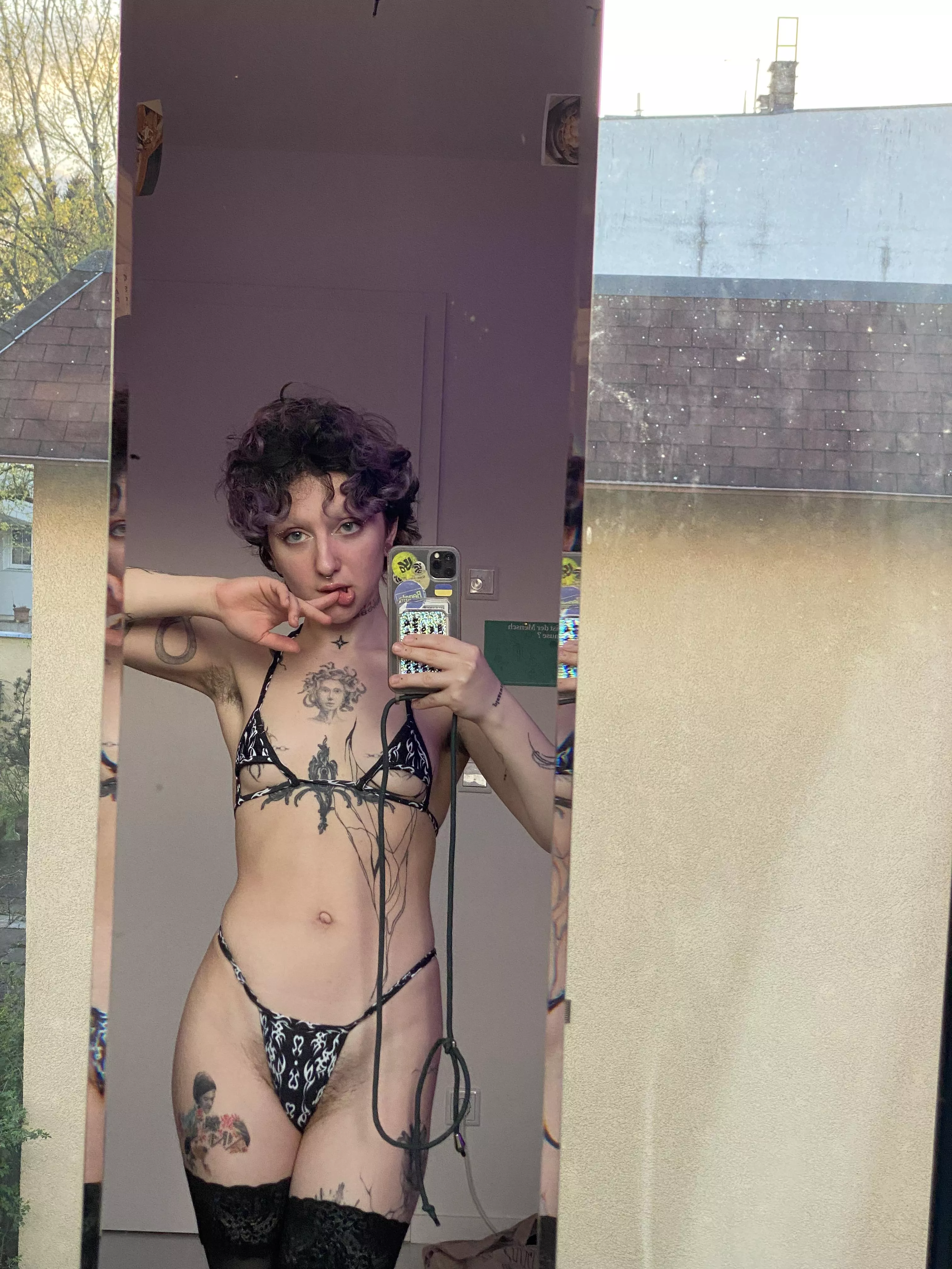 Selfie posted by madempty_