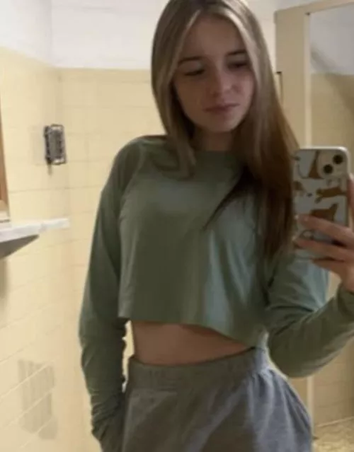 Selfie by throwawaysk2019