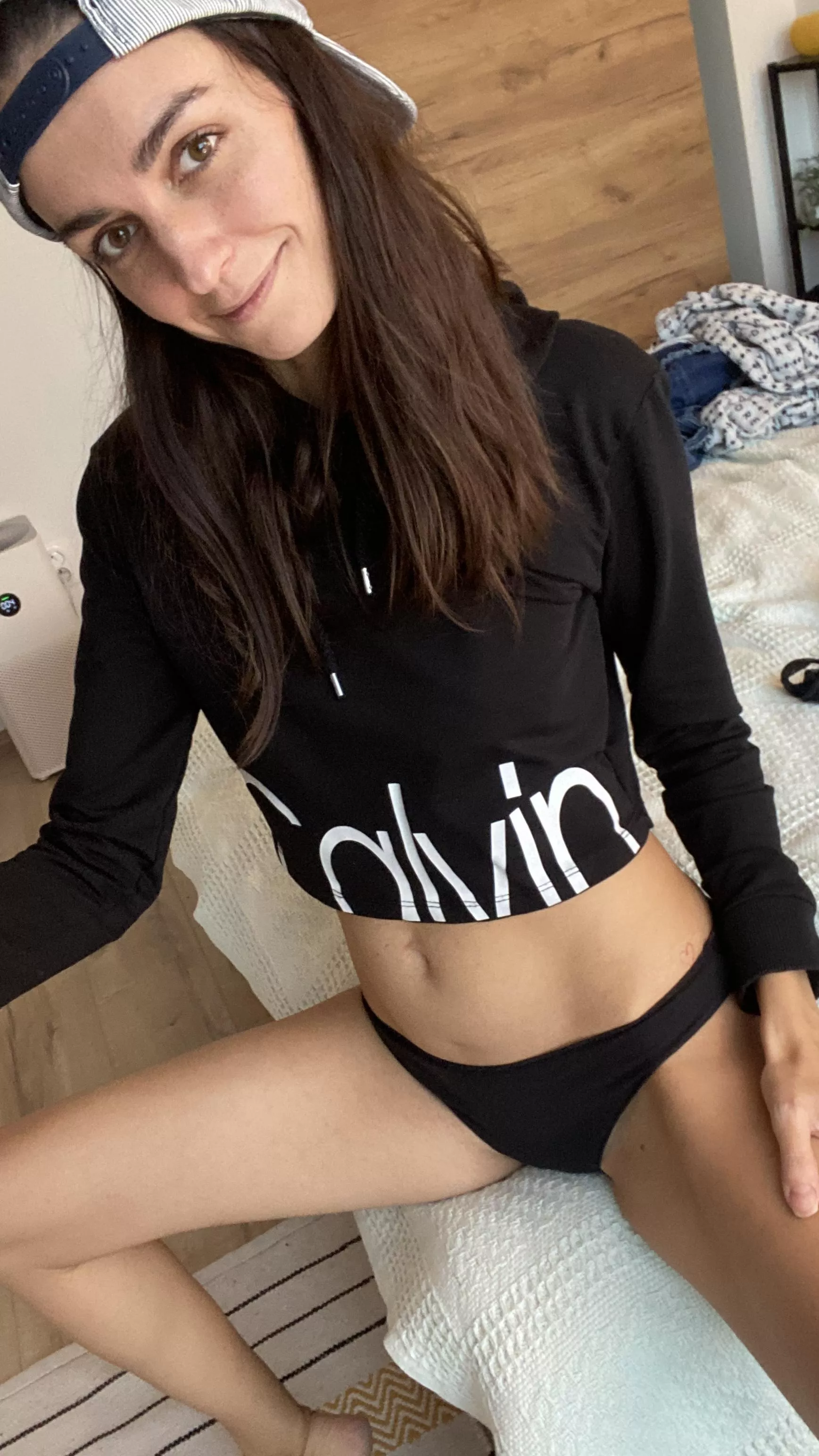 sexy petite is on fire posted by ErikaBosom