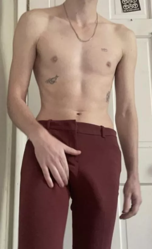 Think red might be my color by RecurrentBenzene