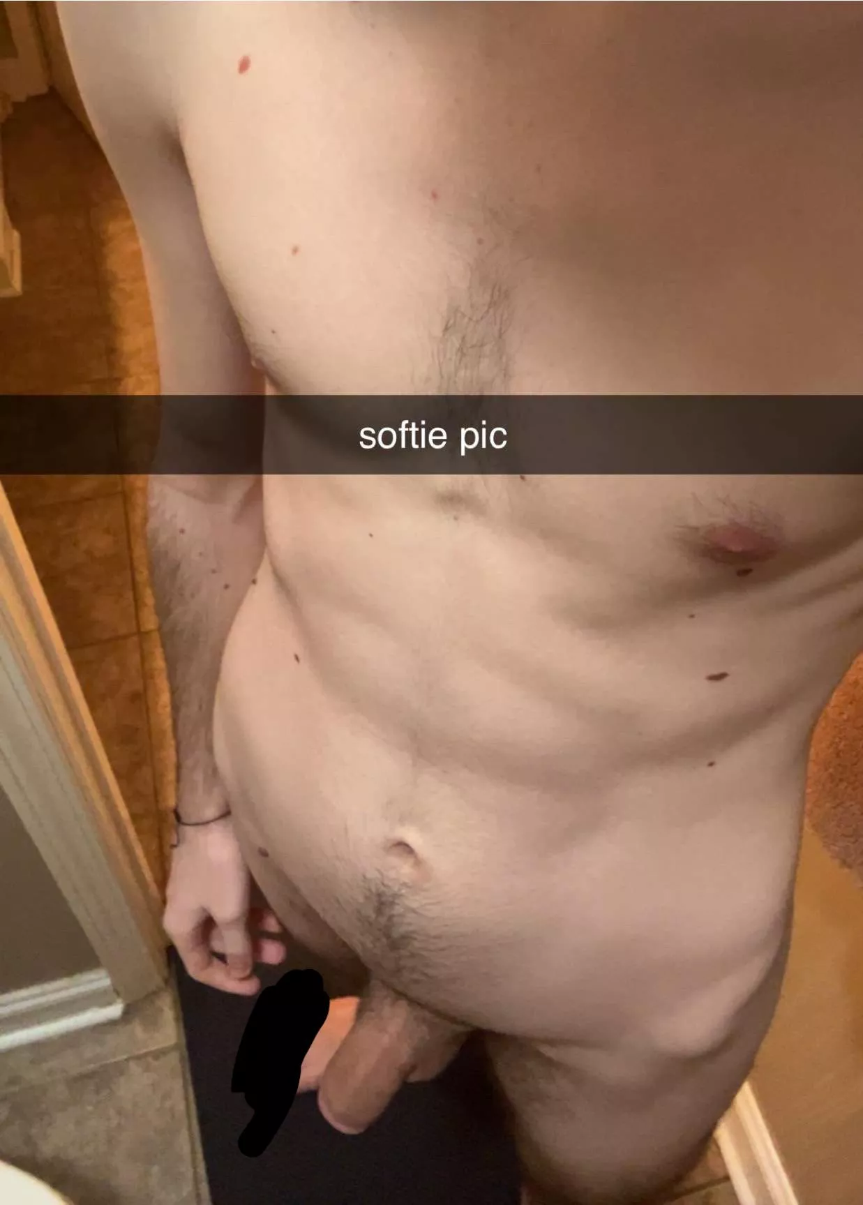 trust me, when you see see it hard it looks like a completely different dick posted by A1RF0RC30N3