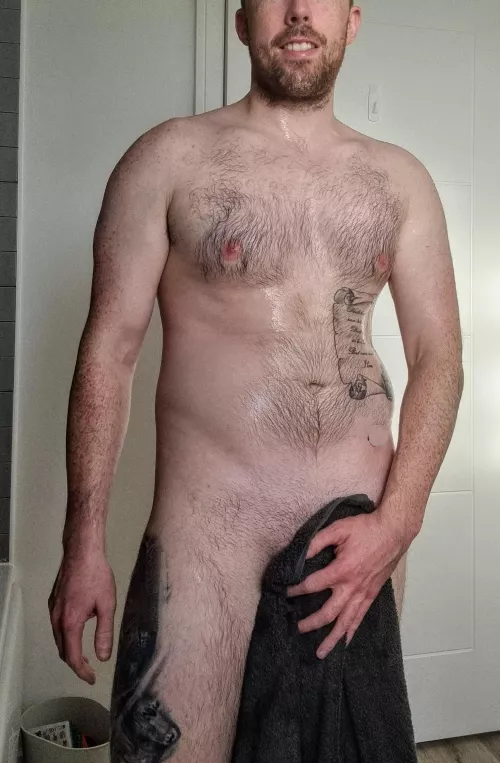 Wet hair 🏴󠁧󠁢󠁳󠁣󠁴󠁿 by troythegardener1