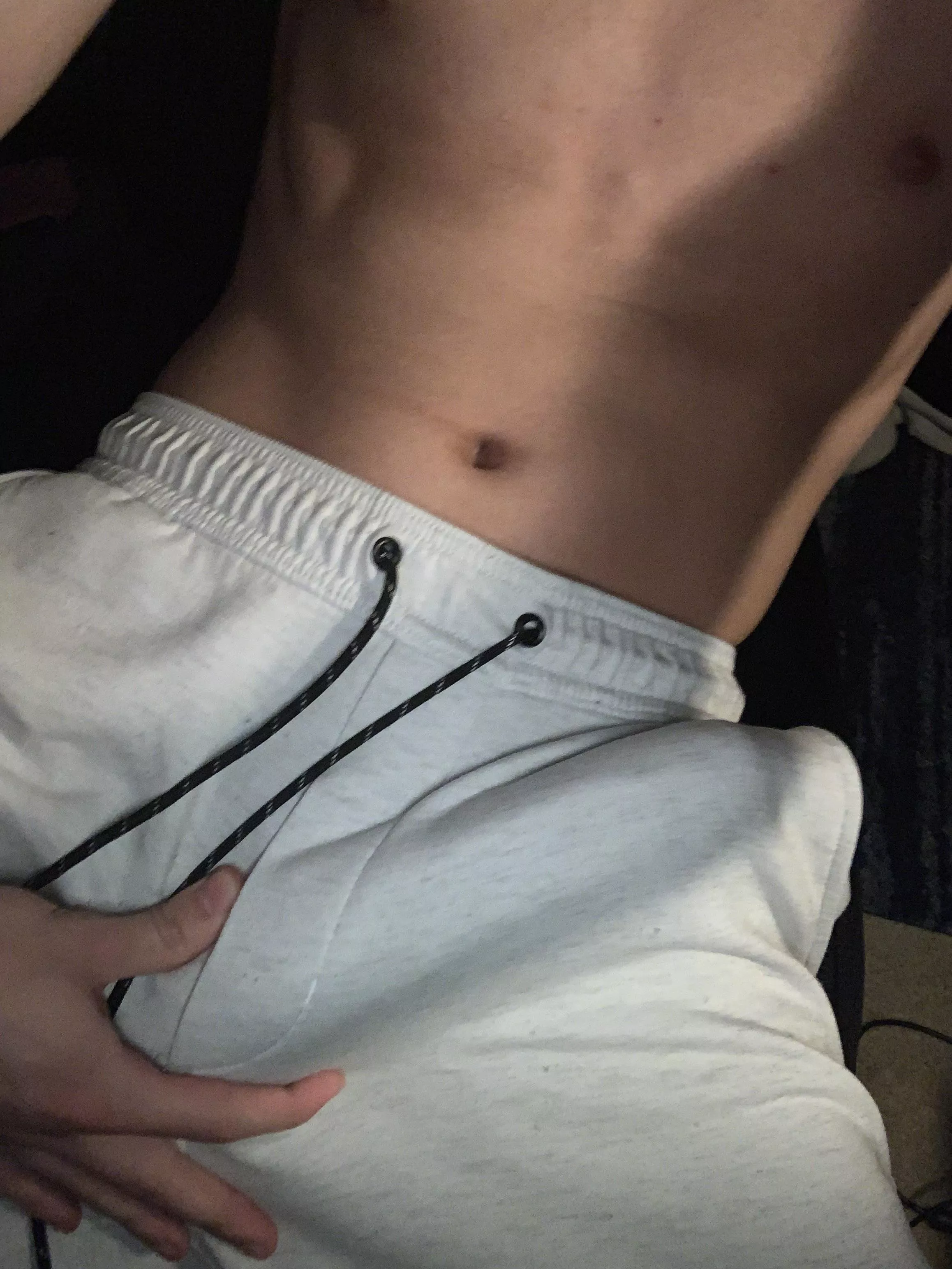 Who’s gonna support me under my desk? posted by EV8inchbwc