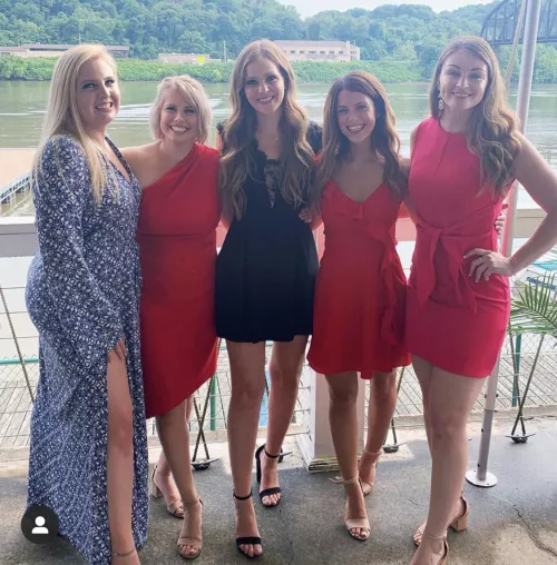 [5] Girls, All Hot. Who Do You Like Best? by hansbakker1978