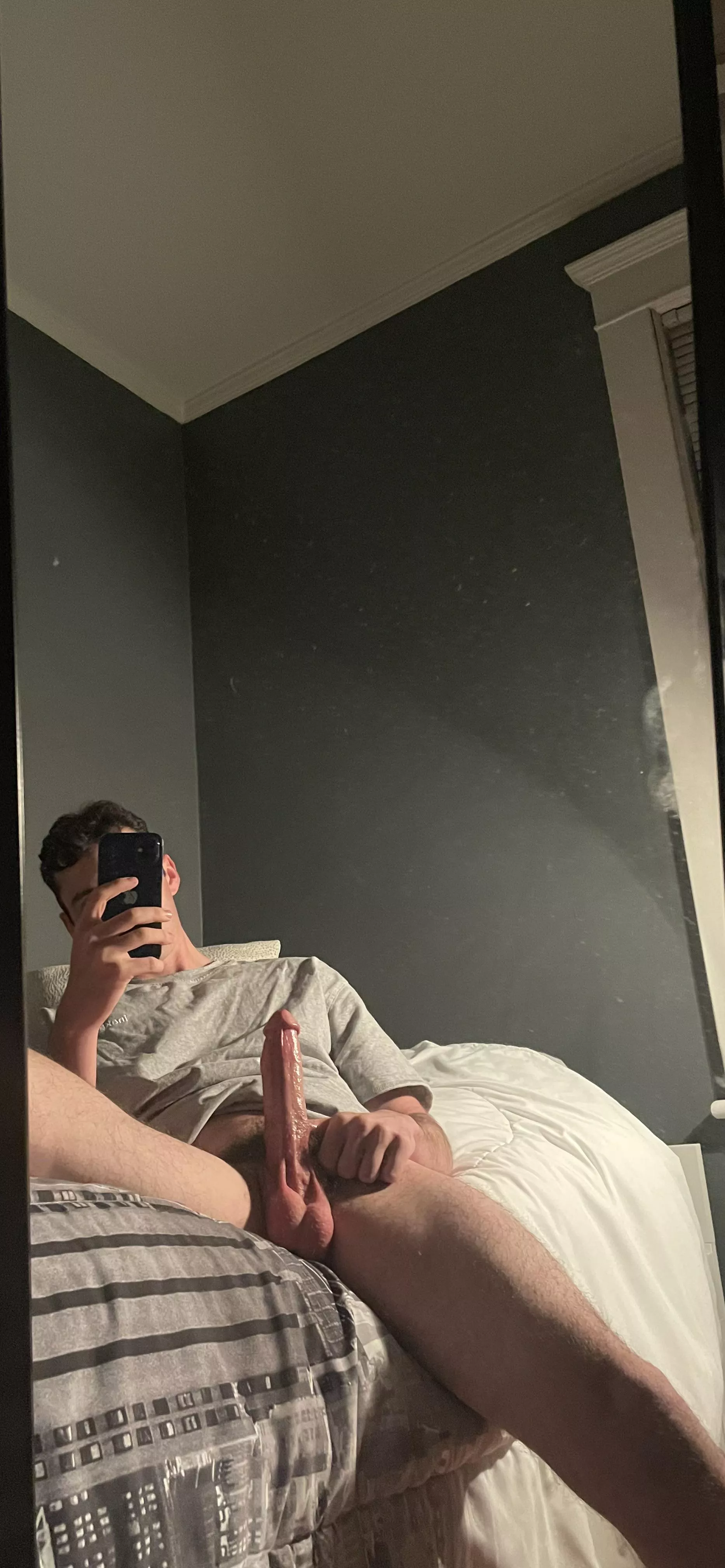 Anyone wanna take a seat right here? posted by Italiansta11i0n