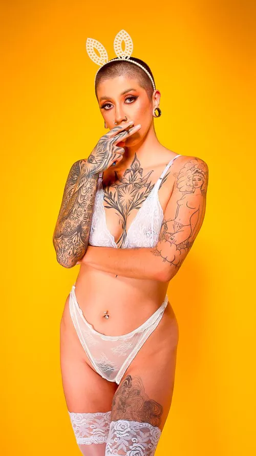 Are you into stoner girls?  by psyloflower