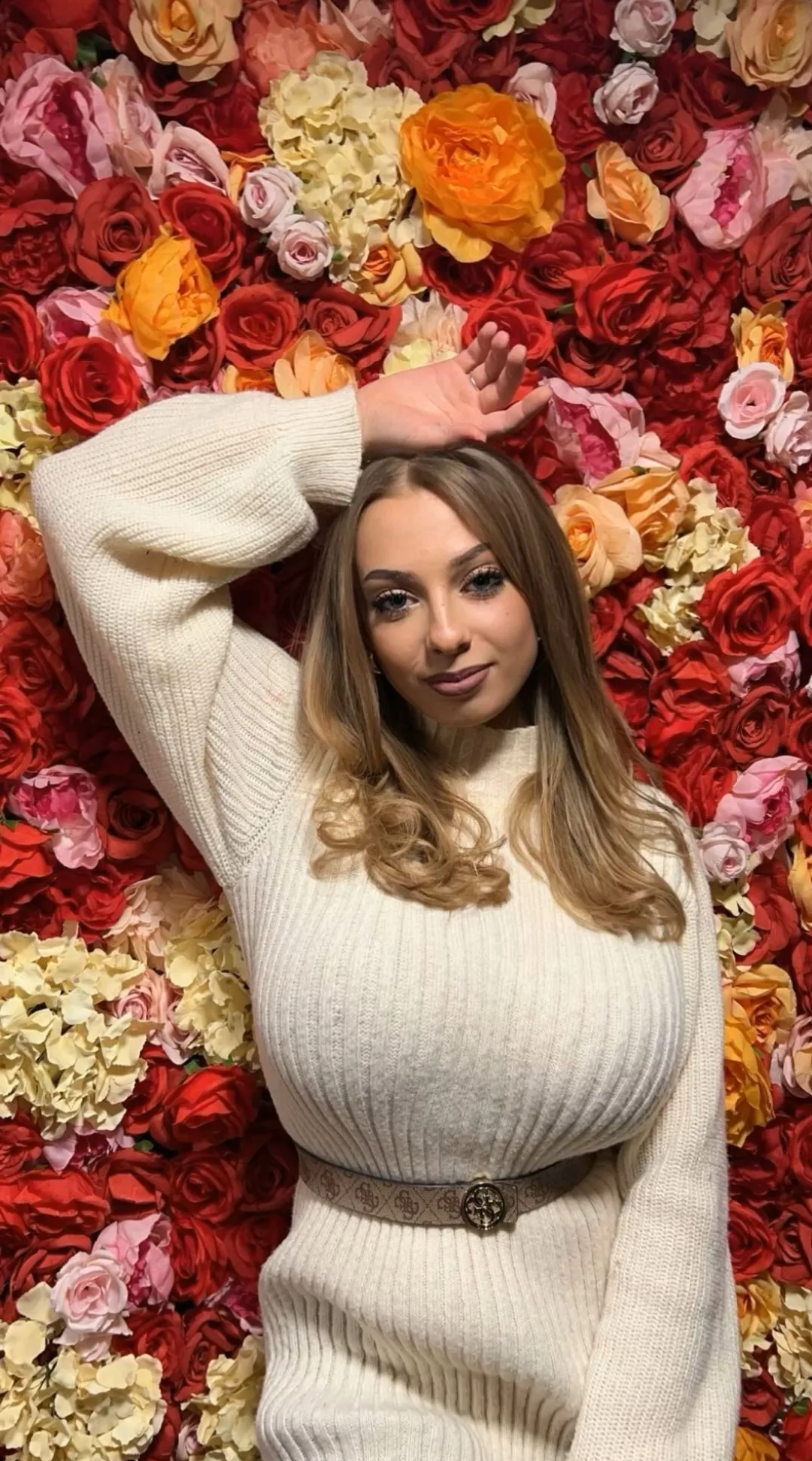 Bigger than her head posted by Frequent-Agent-7046