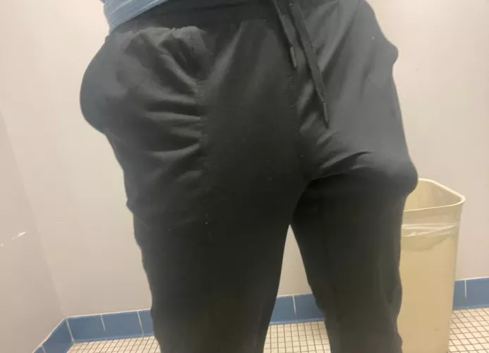 Do I fit? by Here_4_funs