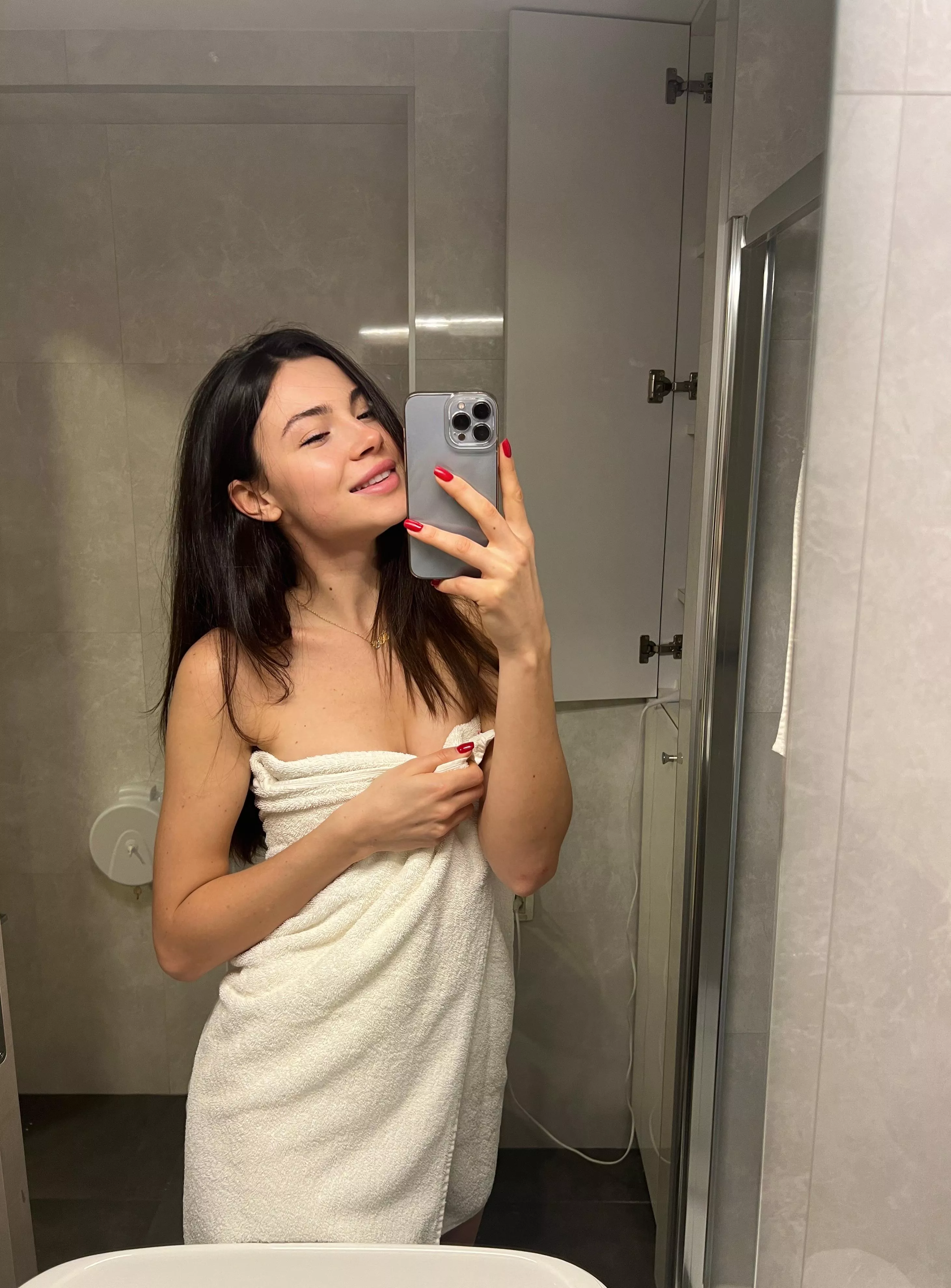 Do you want to see me without the towel? posted by gmanscout