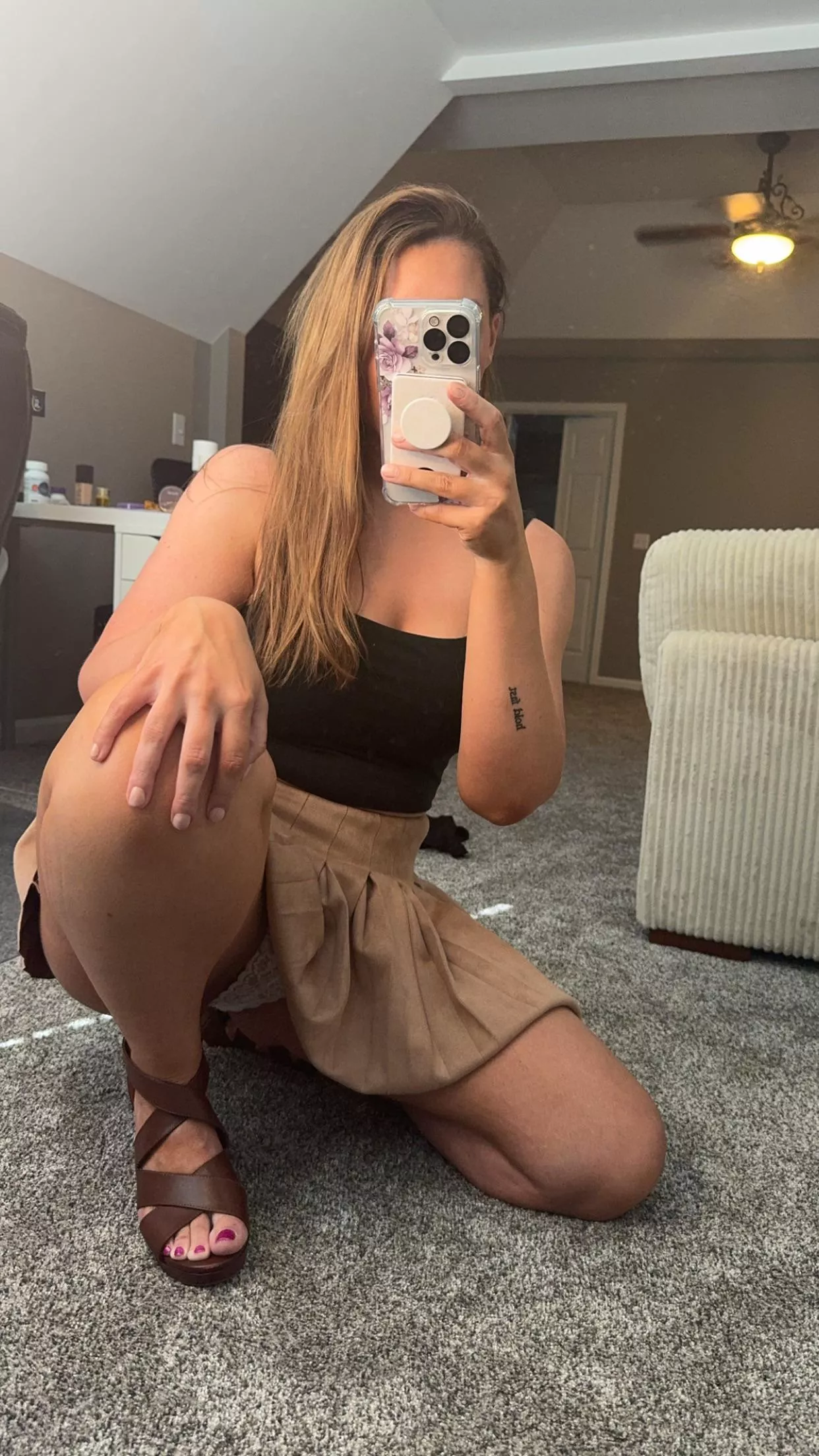 I can easily pull the to the side posted by annie3344-3