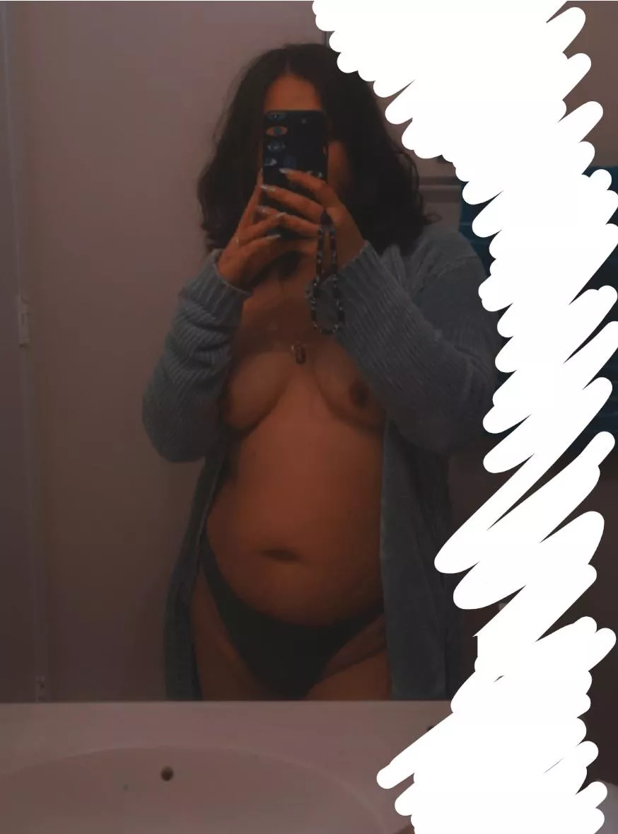 I can’t sleep so I came check who’s up posted by forbiddenpeach0777