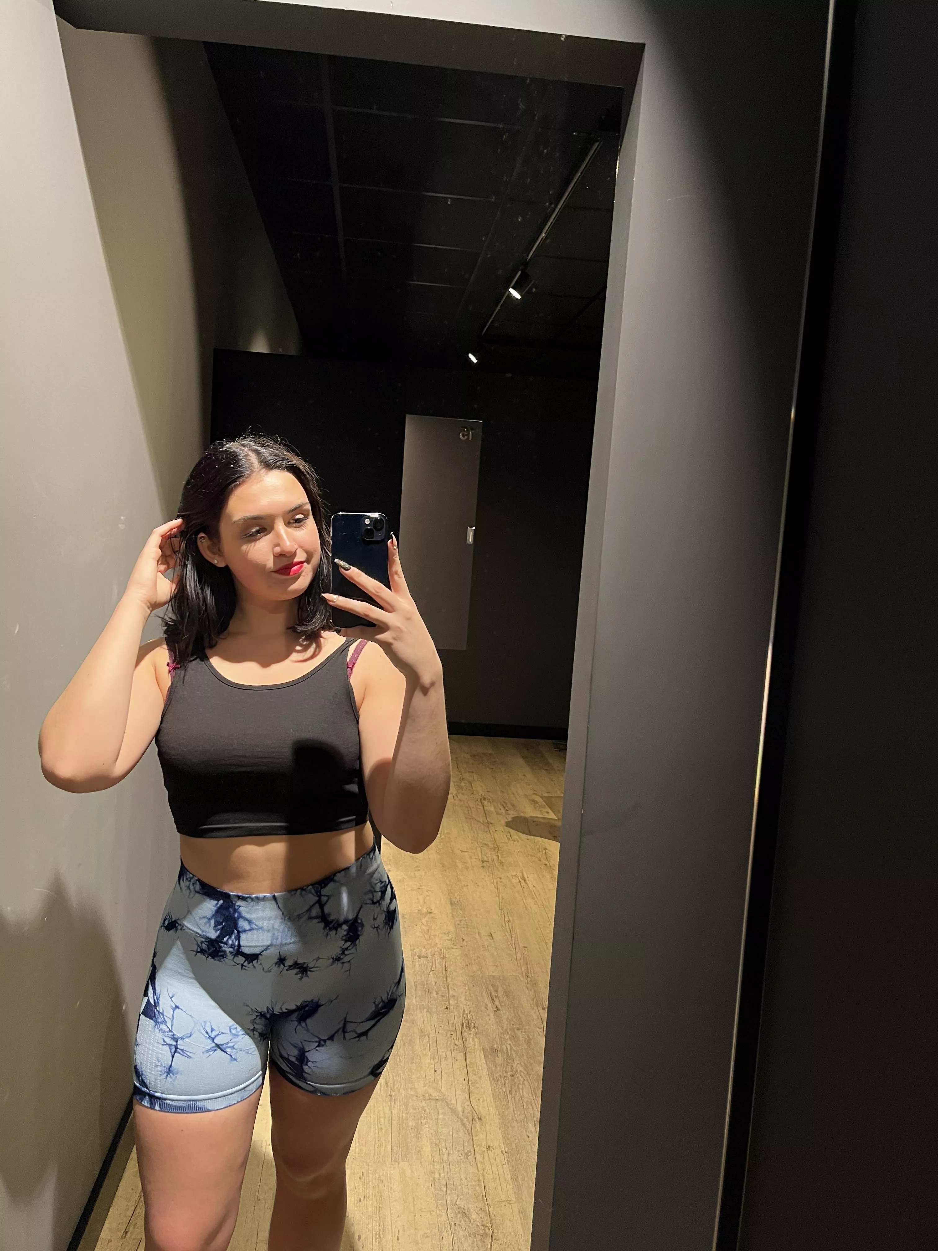 i hope all of you had a nice weekend! IUTR posted by tthatonegirll