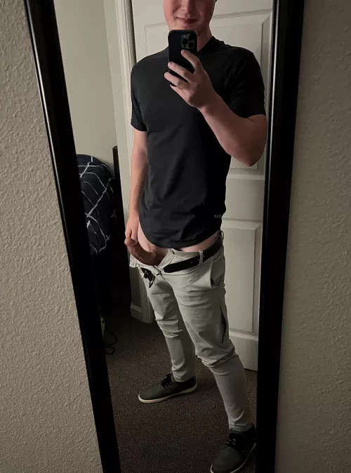 I'm very turned on tonight. Pms open by nomark1849