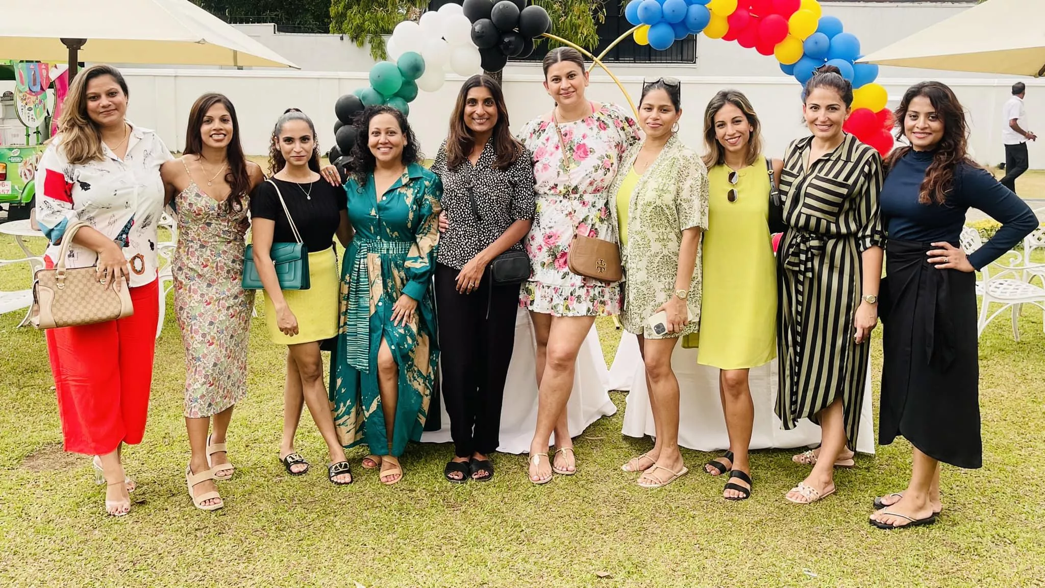 MILFs posted by Careful-Lettuce-1178