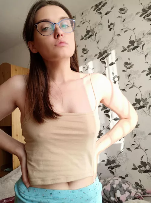 My favorite crop top by Honey_69_