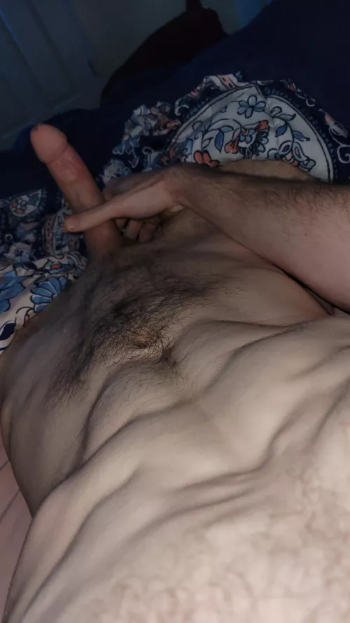 Needs some attention dm plz by Char_Azznable