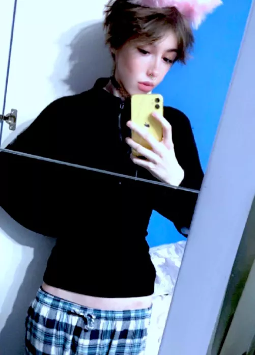 pyjamas 😅💝hii by Femboy4_uu_