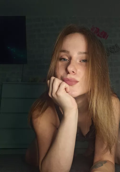 Quick downblowuse selfie before getting to sleep by AngrilyMute