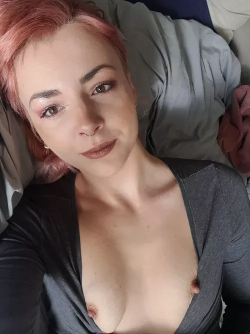 Squeeze my nipples please💕 by Due_Veterinarian923