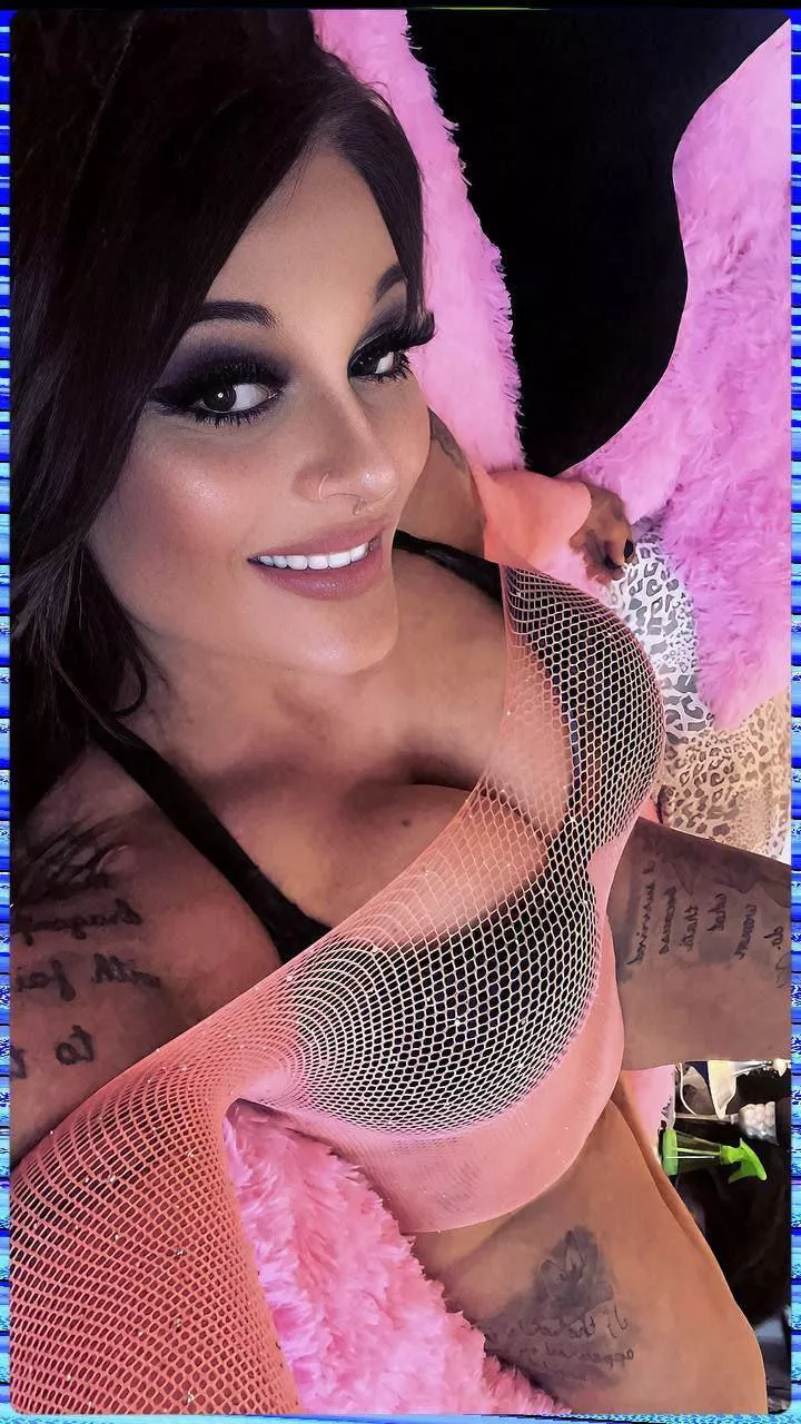 Your daily titty pics from me posted by AmbersLauraHeard