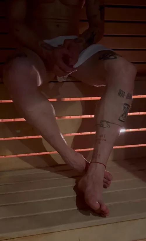 (24y) Sauna with me? Are twunks accepted?  by Dave-Athlete-Feet