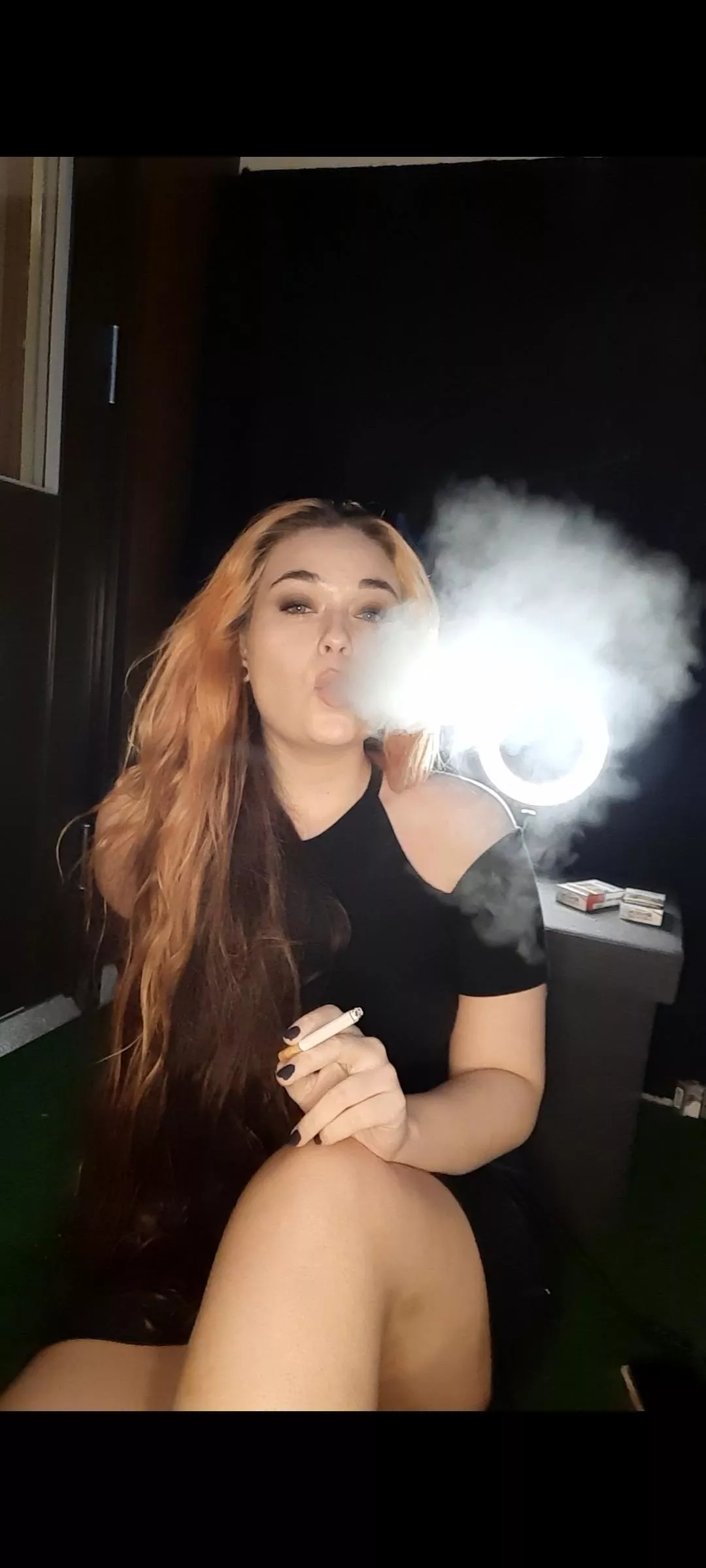 Big exhale💛 posted by smoking_carolyn