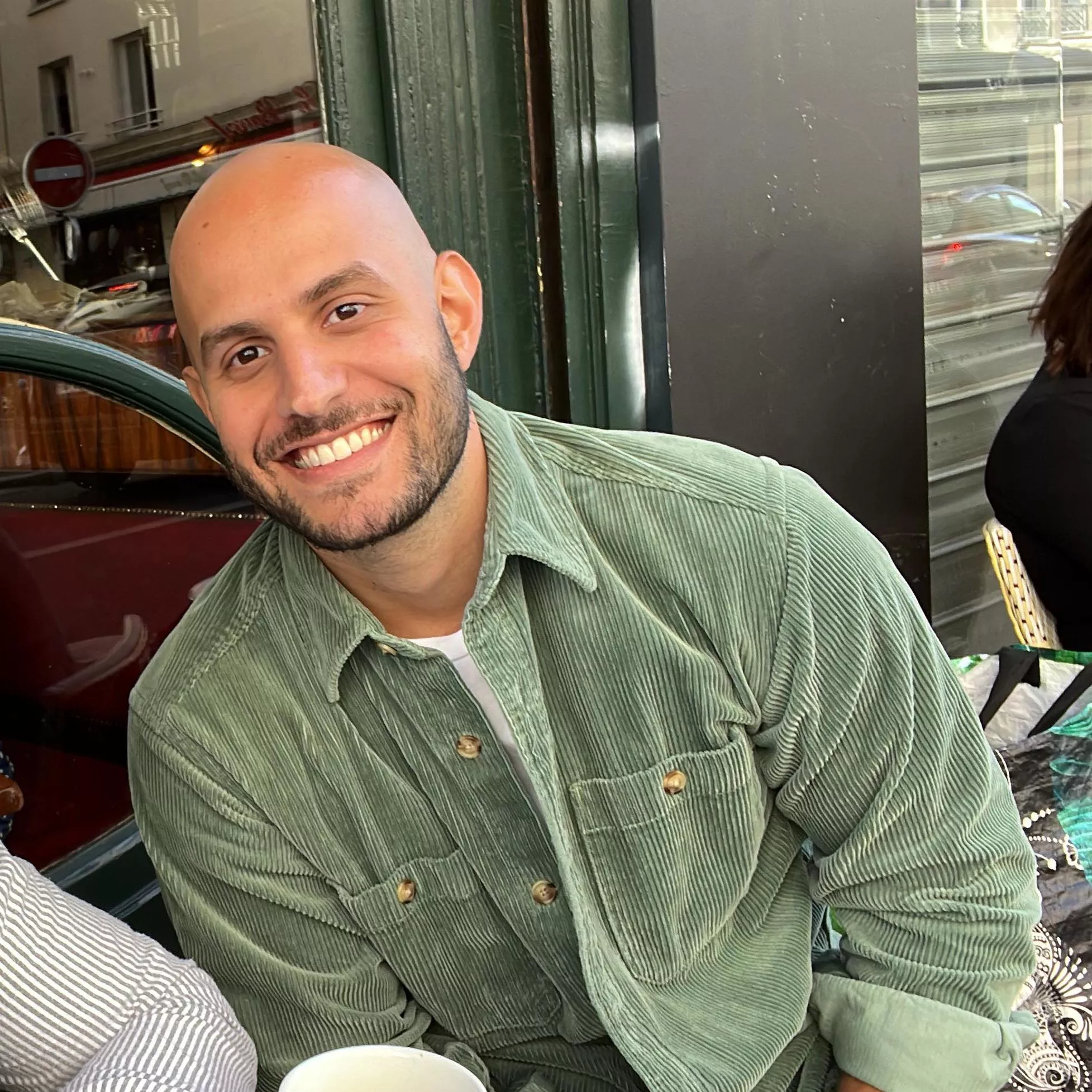 Bonsoir 🍷🥂 posted by Modragorin