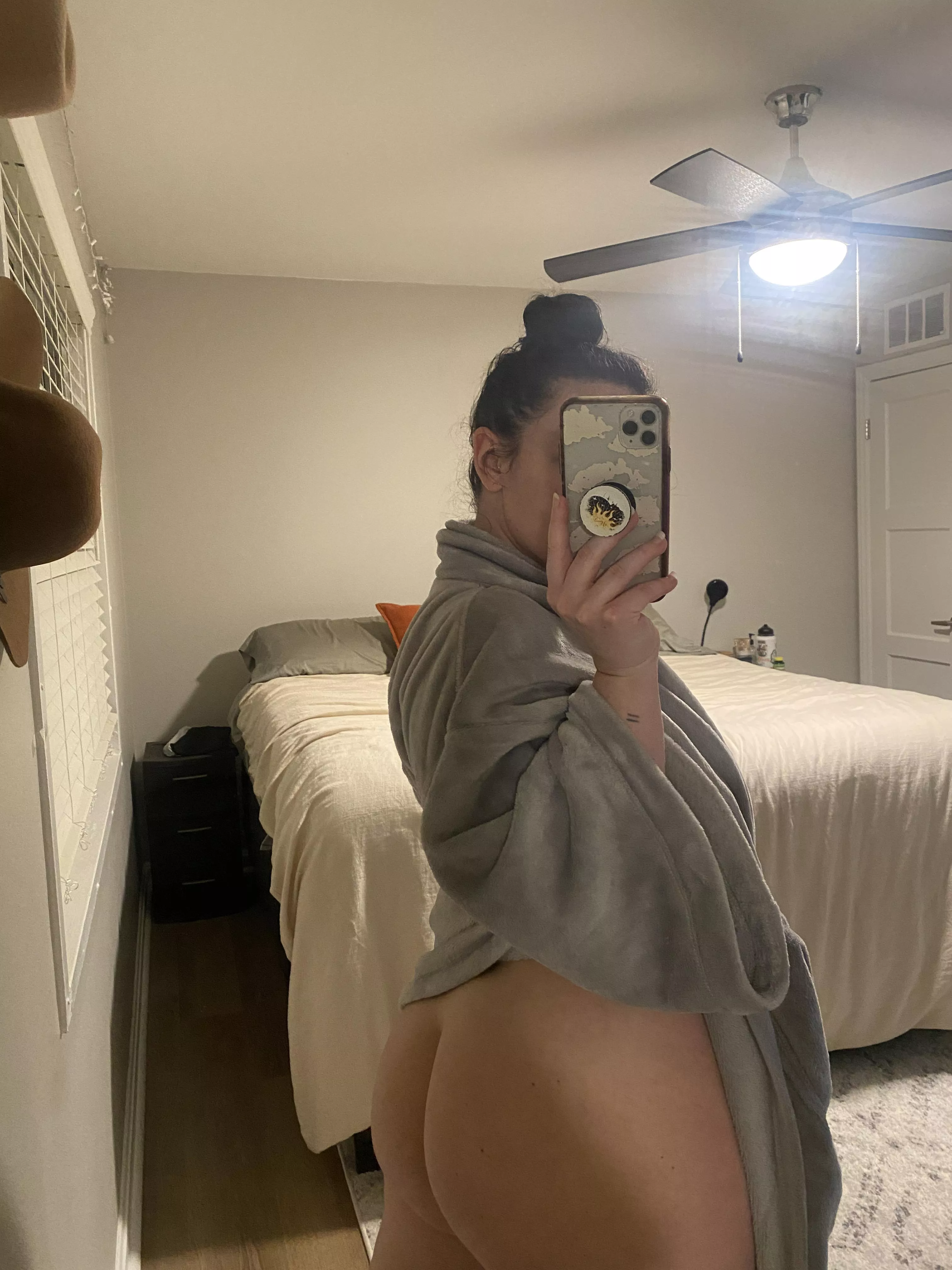 Feeling c h e e k y posted by _sugarr_cookie