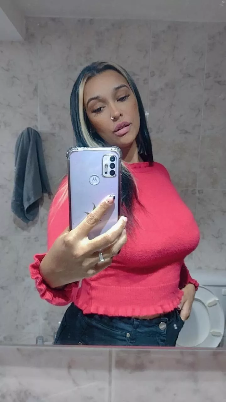 I hate working on weekends posted by Alby1keNobi_Y