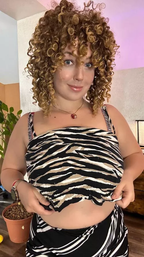 I think I’m pretty proportional by janselmo84