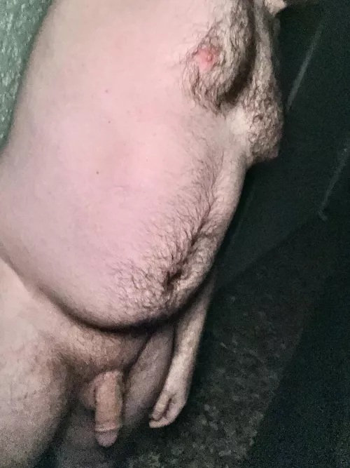 It's breezy outside tonight by SoftServedNapkin