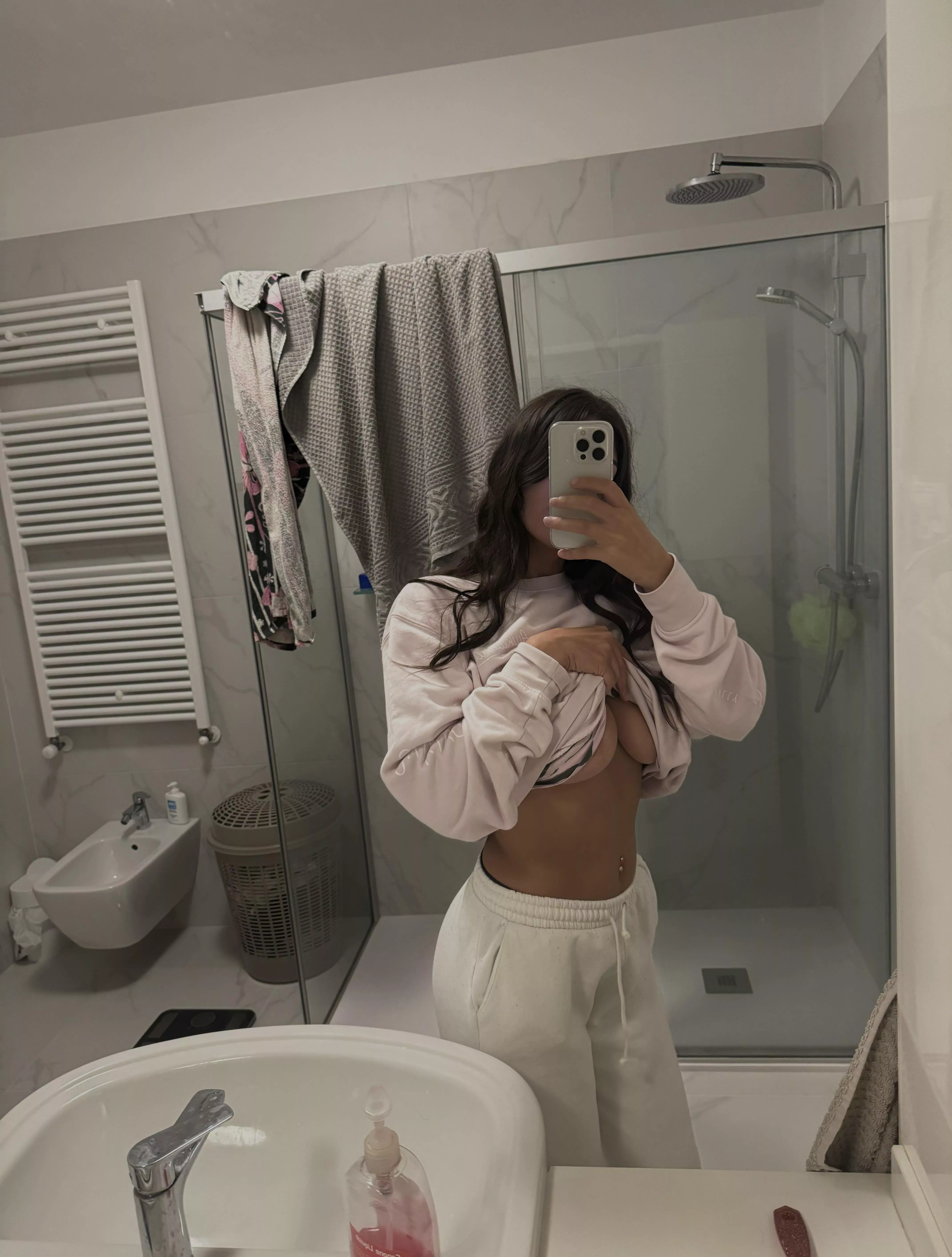 It's perfect to be accompanied by single dads here on restroom posted by Moon-goddess-Evva