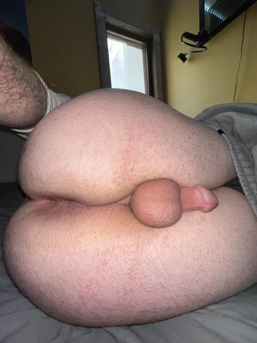 Just another day taking pics of my butt lol by Reynolds763