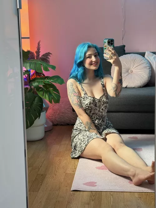 Kiss me all over  by Khalamite