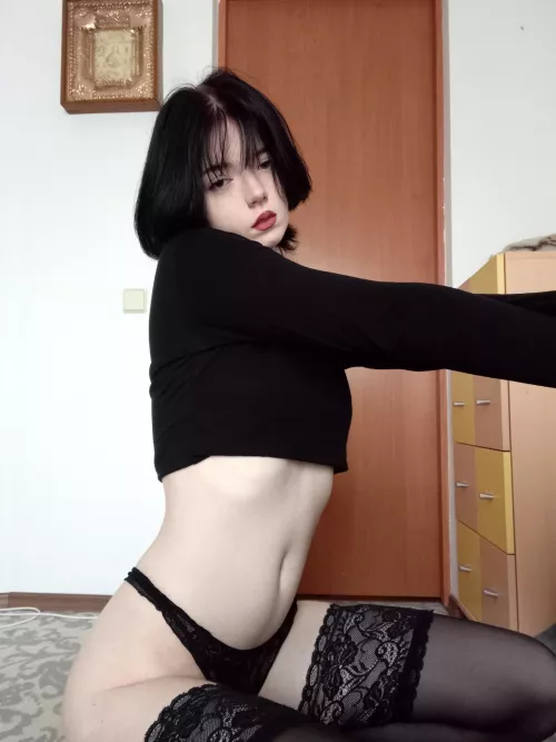 make me wanna get on my knees by littleCutie229