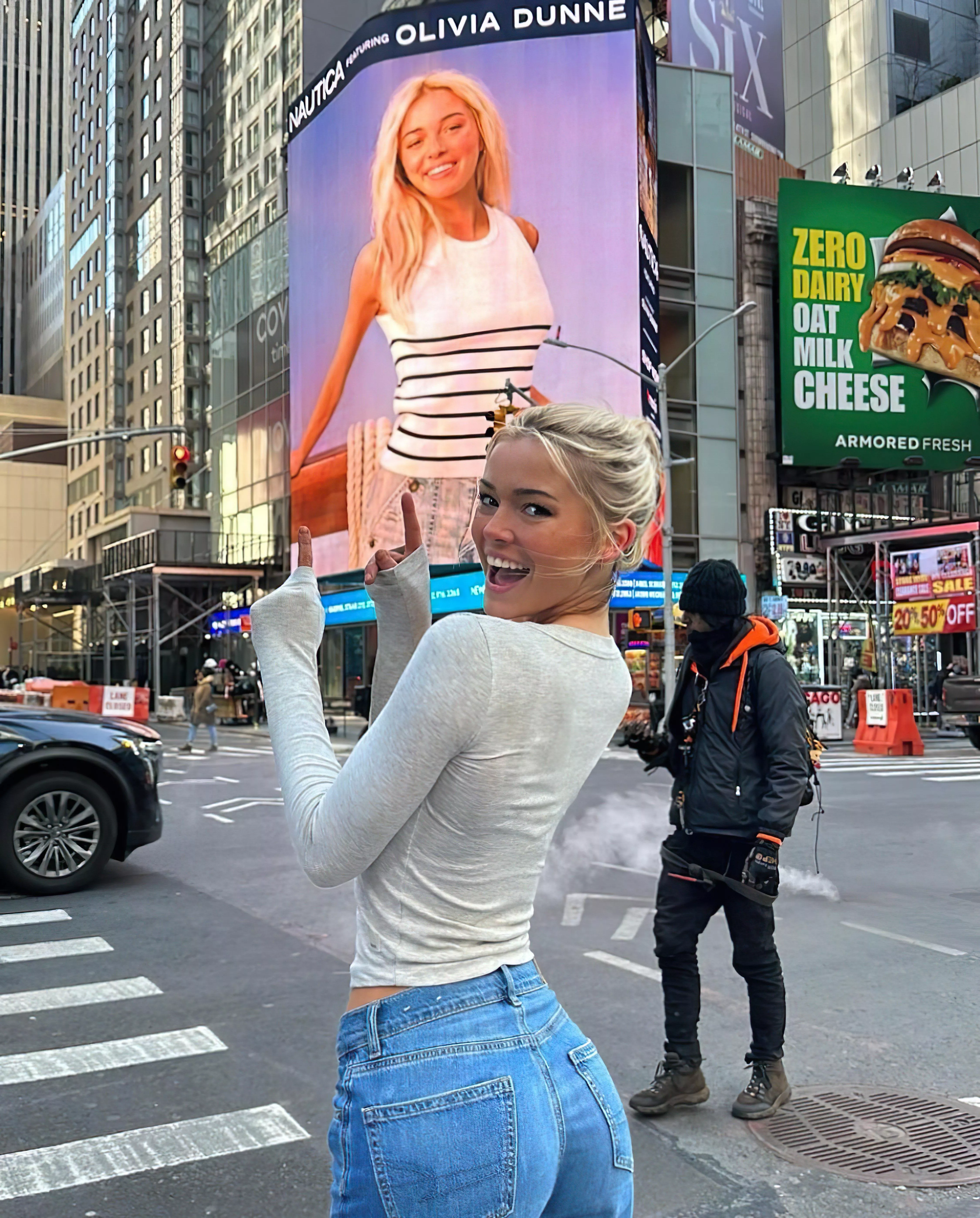 Olivia Dunne posted by NoBobcat1850